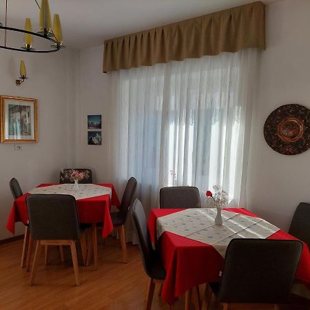 Bed & Breakfast Villa Maria Кавалезе Екстер'єр фото